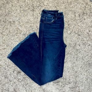 High rise flare. Brand: kancan from buckle.